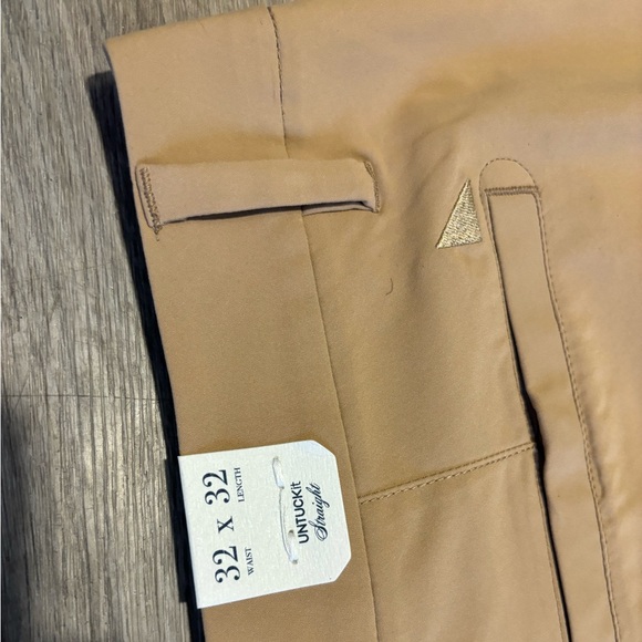 UNTUCKit Traveler Tech Pants - Picture 4 of 4